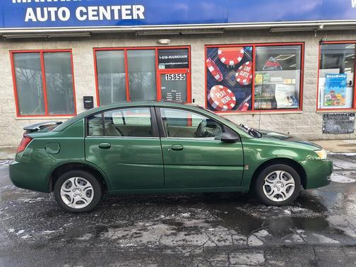2004 Saturn Ion 2