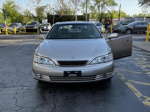 1999 Lexus ES 300 Base