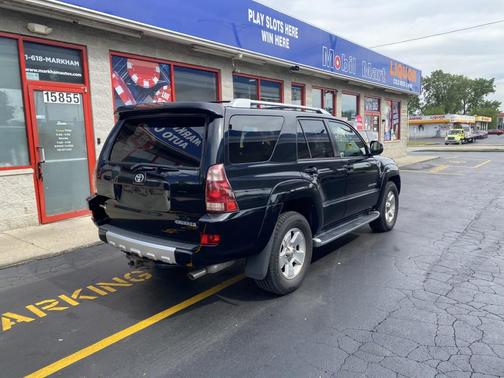 Black 2004 Toyota 4Runner Limited V8