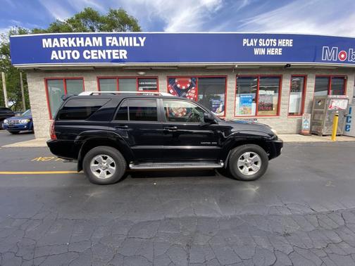 Black 2004 Toyota 4Runner Limited V8