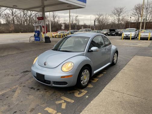 2010 Volkswagen New Beetle 2.5L