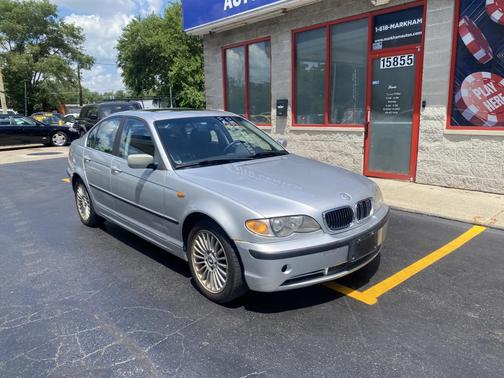 Titanium Silver Metallic 2003 BMW 330 xi