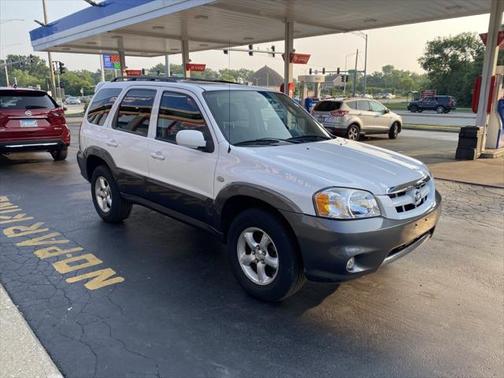 2005 Mazda Tribute s