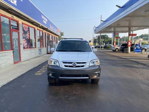 2005 Mazda Tribute s