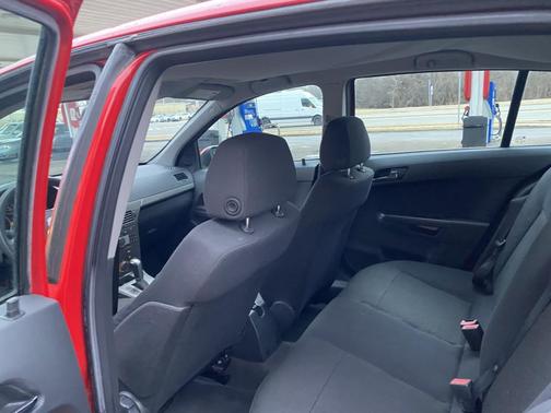 2008 Saturn Astra XE