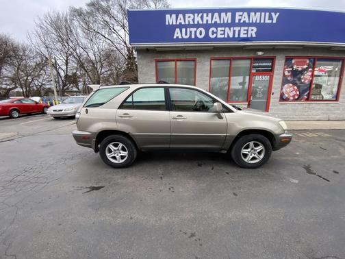 white 2002 Lexus RX 300 Base