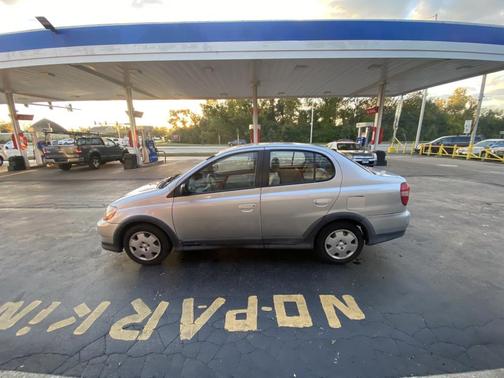 2002 Toyota ECHO