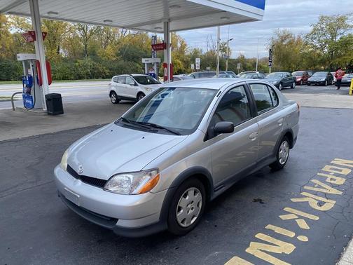 2002 Toyota ECHO 