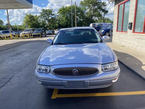 Blue 2005 Buick LeSabre Custom