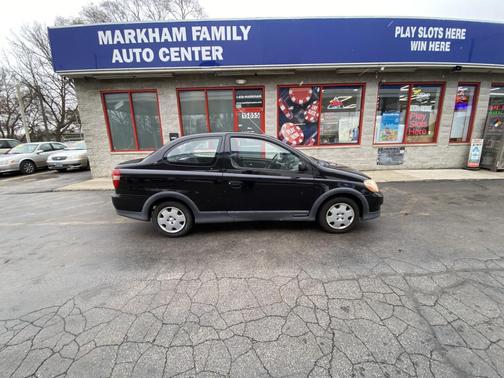 2001 Toyota ECHO 