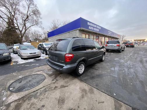 2002 Chrysler Voyager SE