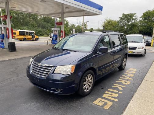 2008 Chrysler Town & Country Touring