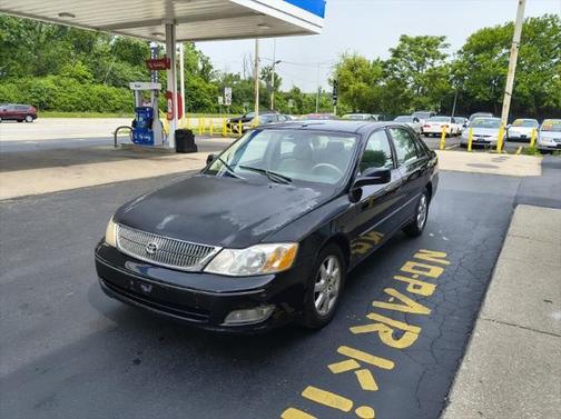 2002 Toyota Avalon XL