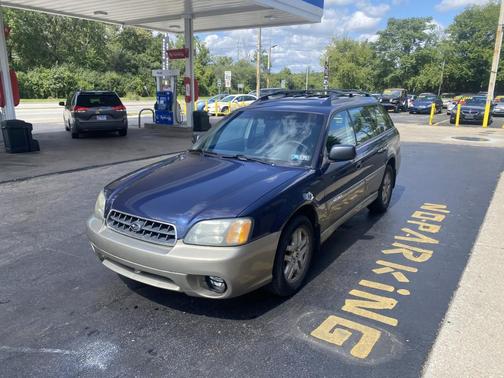 2004 Subaru Outback Base