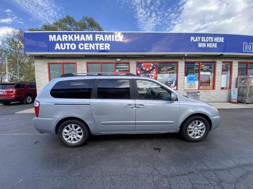 Silver 2006 Kia Sedona LX