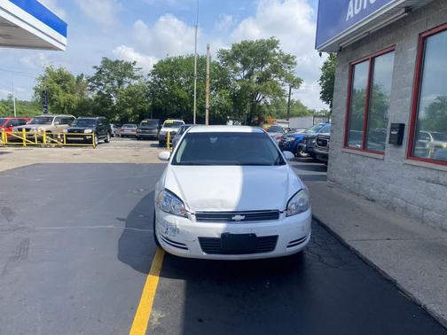 Summit White 2011 Chevrolet Impala Police