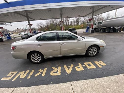 2003 Lexus ES 300 Base