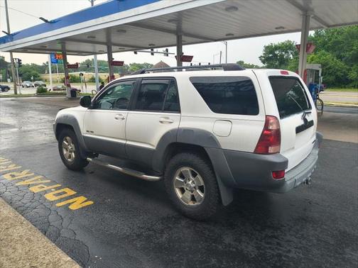 2003 Toyota 4Runner SR5