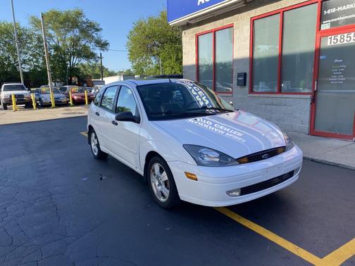 Cloud 9 White Clearcoat 2003 Ford Focus ZX5