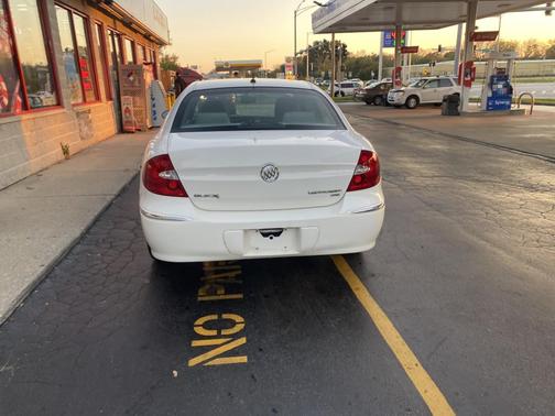 White Opal 2008 Buick LaCrosse CX