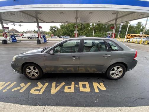 2004 Chevrolet Malibu Maxx LS