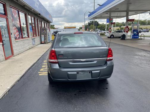 2004 Chevrolet Malibu Maxx LS