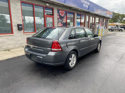 2004 Chevrolet Malibu Maxx LS