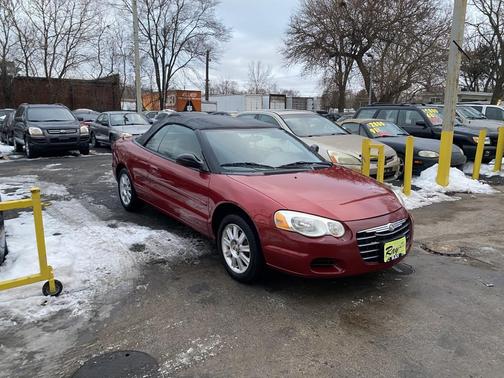2005 Chrysler Sebring Base