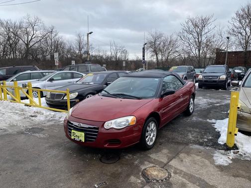 2005 Chrysler Sebring Base