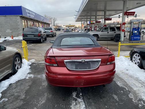 2005 Chrysler Sebring Base