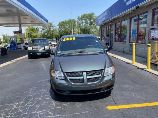Green 2003 Dodge Grand Caravan eL