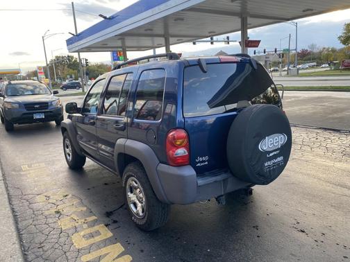 2004 Jeep Liberty Sport