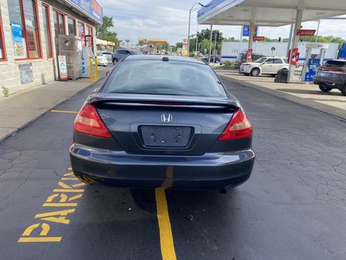 Gray 2004 Honda Accord EX