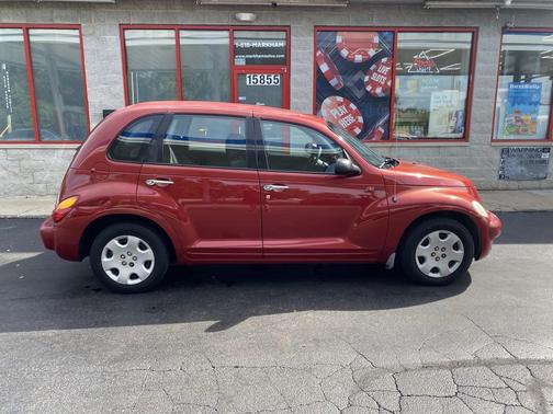 2005 Chrysler PT Cruiser Base