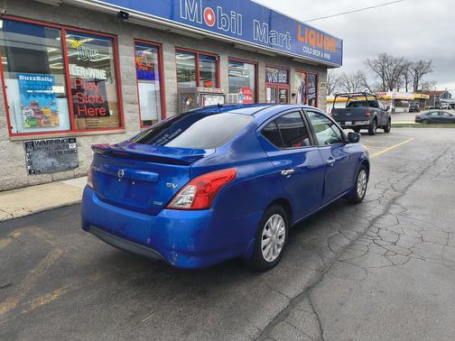 2015 Nissan Versa 1.6 SV