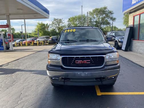 Black Onyx 2005 GMC Yukon XL 1500 SLE