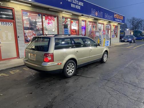 2001 Volkswagen Passat GLS