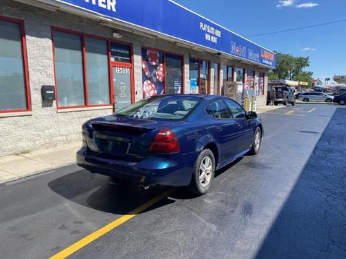 Teal Green 2005 Pontiac Grand Prix Base