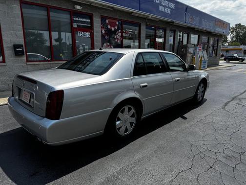 2004 Cadillac DeVille DTS