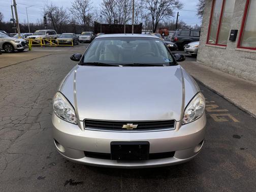 Silver 2006 Chevrolet Monte Carlo LT