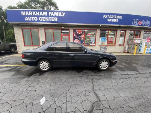 Black 2002 Mercedes-Benz E-Class E320