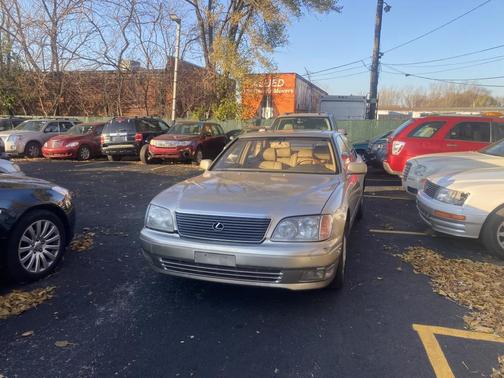 2000 Lexus LS 400 Base