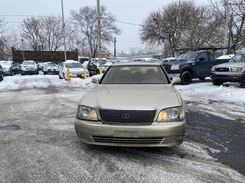 2000 Lexus LS 400 Base