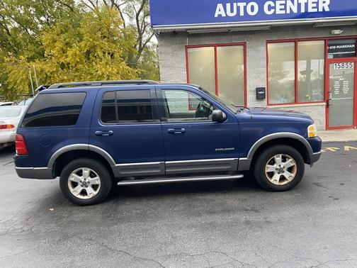 2004 Ford Explorer XLT