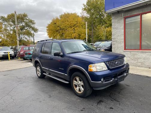 2004 Ford Explorer XLT