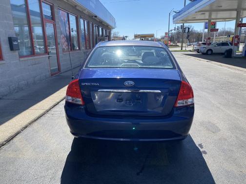 Blue 2008 Kia Spectra EX