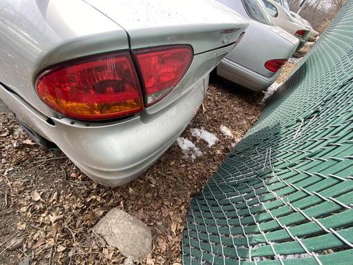 2004 Oldsmobile Alero GL1