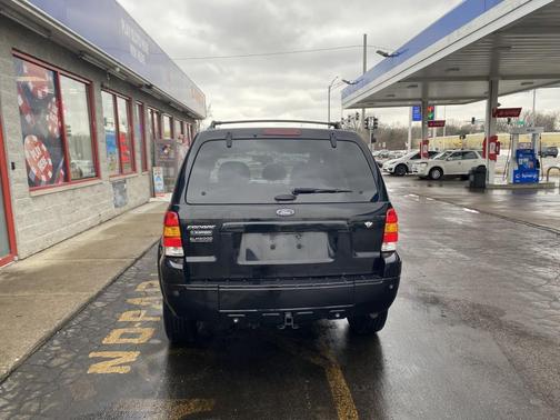 2007 Ford Escape Limited