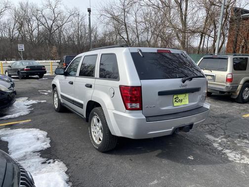 2005 Jeep Grand Cherokee Laredo