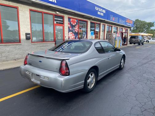 Silverstone Metallic 2005 Chevrolet Monte Carlo LT